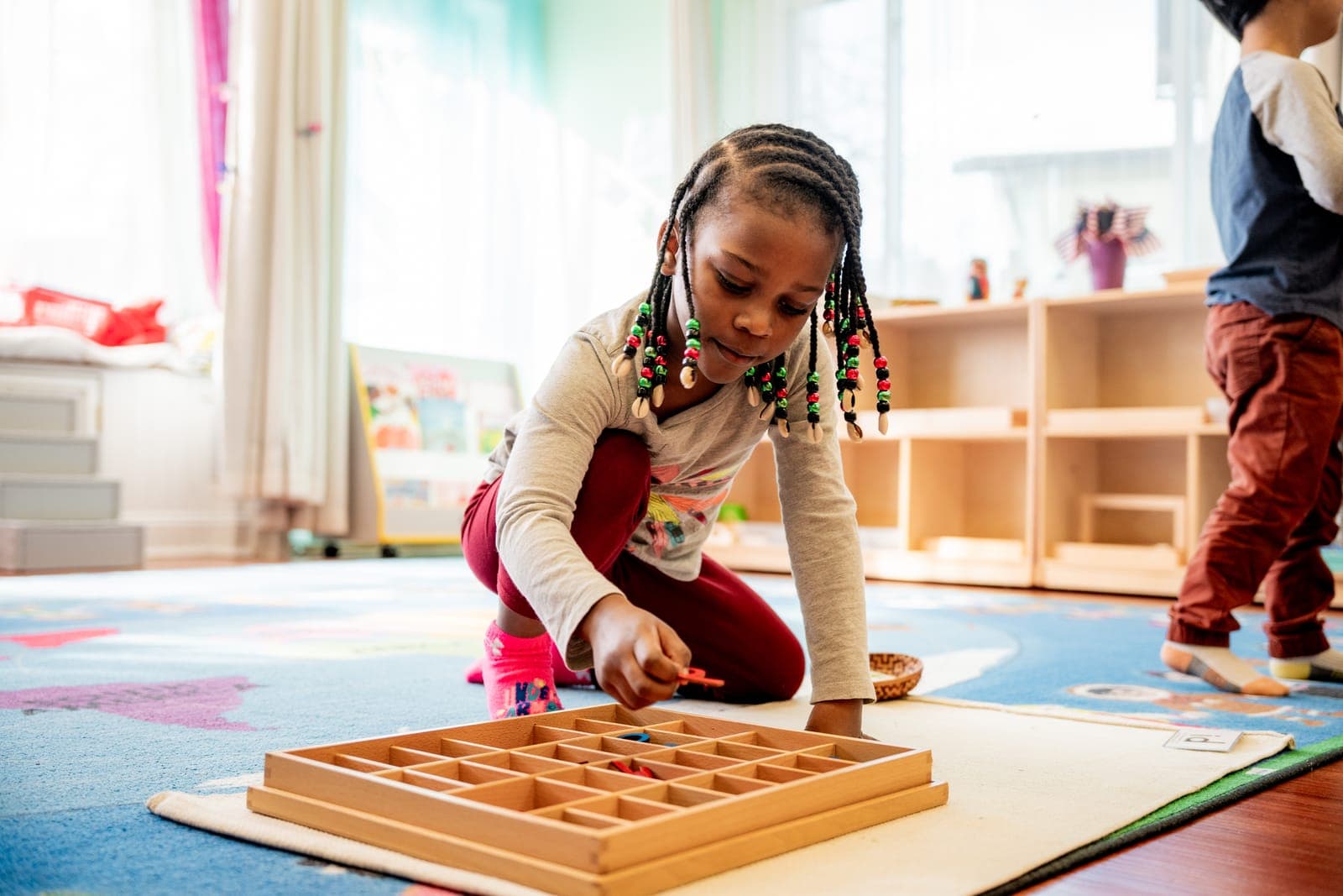 Children at work in the Takoma Montessori classroom